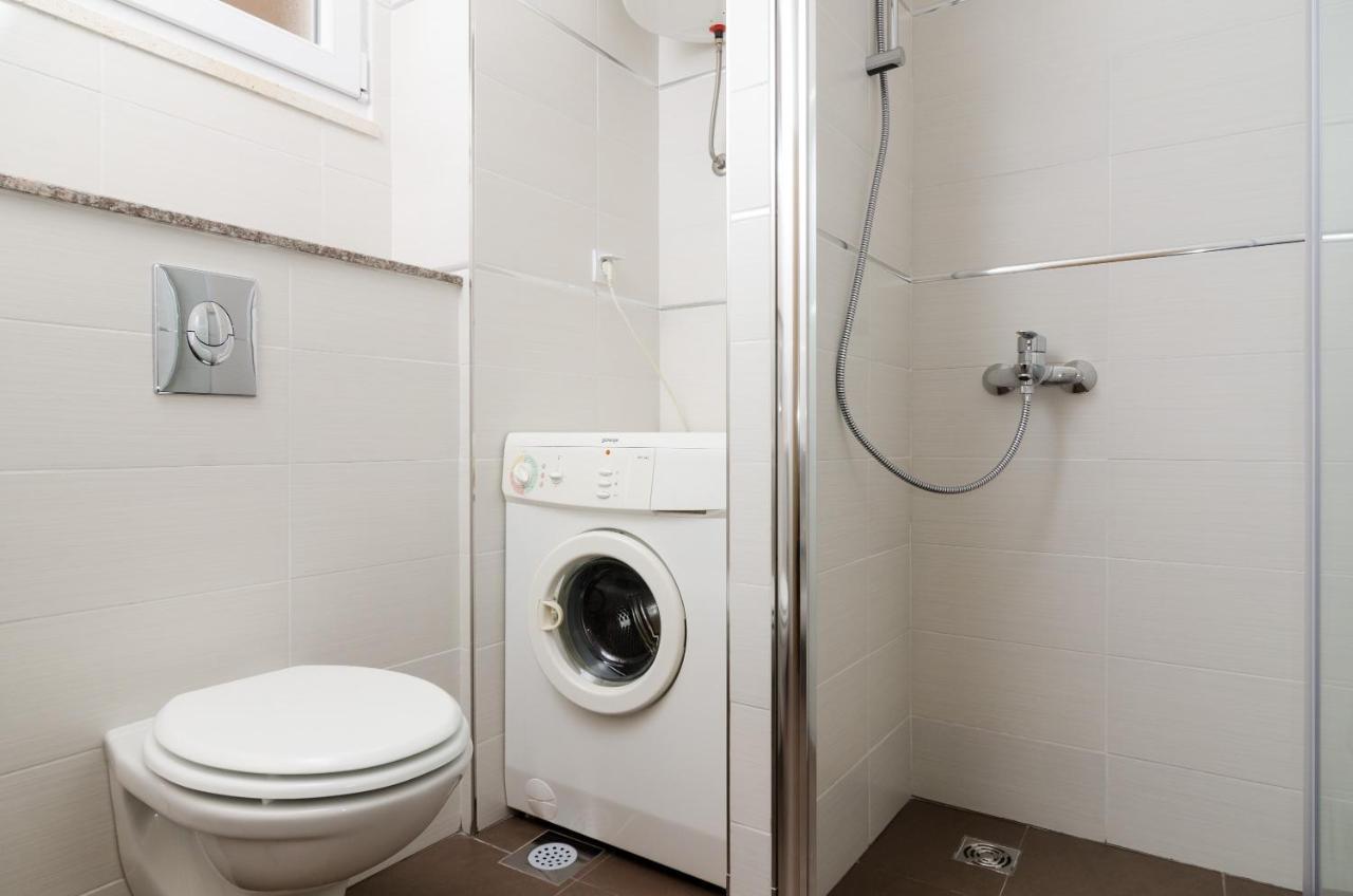 Apartment Amela *